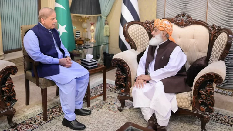 PM Shhebaz Sharif meets Fazlur Rehman after opposition demands new elections